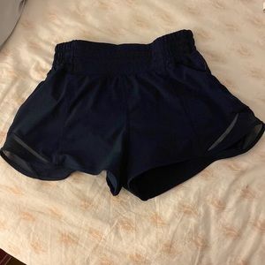 Lululemon hotty hot shorts